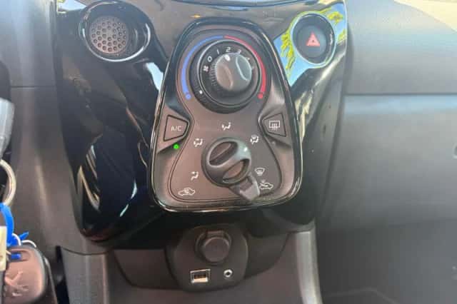 Peugeot 108 (2020) thumbnail 19
