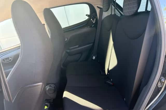 Peugeot 108 (2020) thumbnail 22