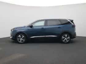 Peugeot 5008 (2023) thumbnail 4