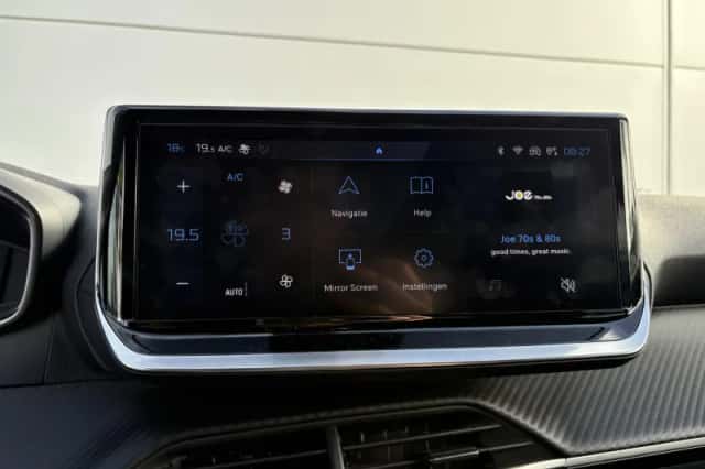 Peugeot 2008 (2024) thumbnail 18
