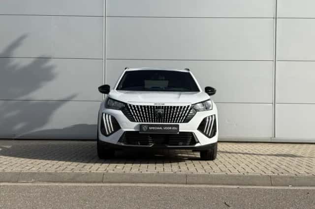 Peugeot 2008 (2024) thumbnail 9