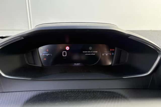 Peugeot 2008 (2024) thumbnail 10