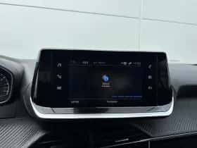 Peugeot 2008 (2023) thumbnail 13
