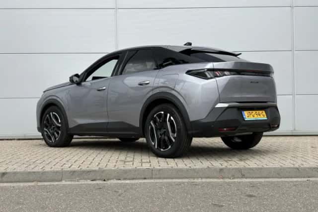 Peugeot 3008 (2025) thumbnail 4