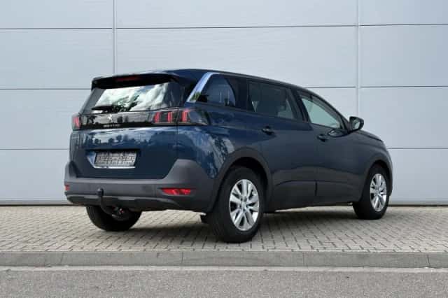 Peugeot 5008 (2021) thumbnail 6