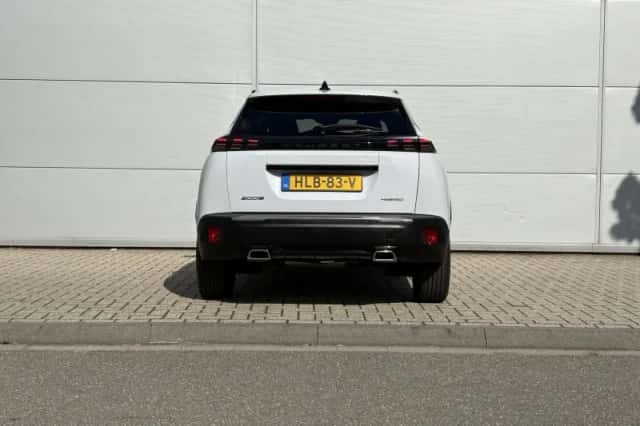Peugeot 2008 (2025) thumbnail 5