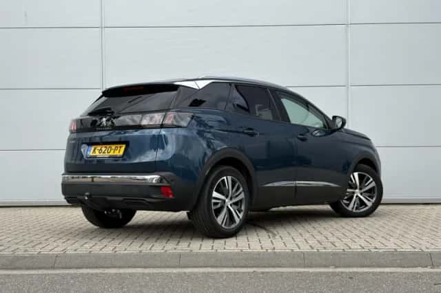 Peugeot 3008 (2021) thumbnail 5