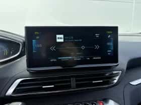 Peugeot 3008 (2022) thumbnail 15