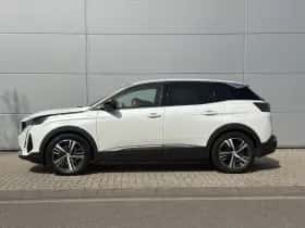 Peugeot 3008 (2022) thumbnail 3