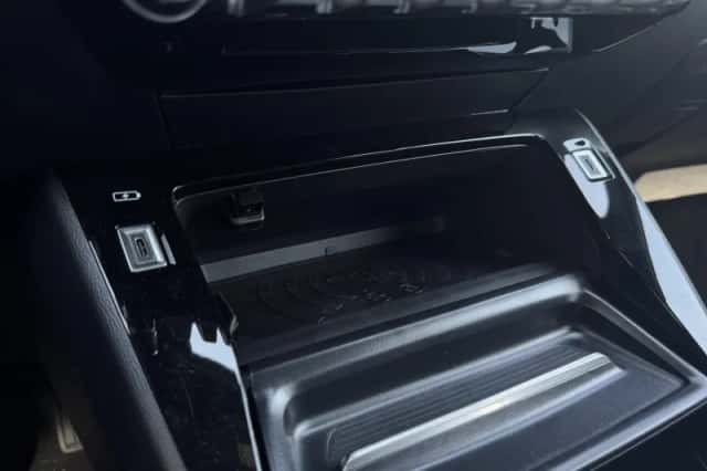 Peugeot 2008 (2025) thumbnail 18