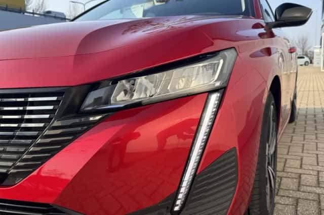 Peugeot 308 (2022) thumbnail 11