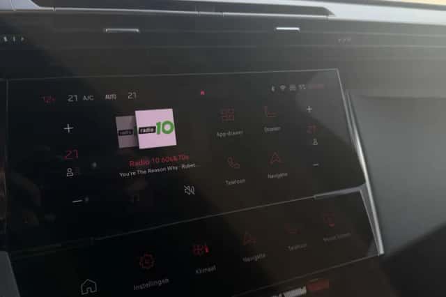 Peugeot 308 (2022) thumbnail 17