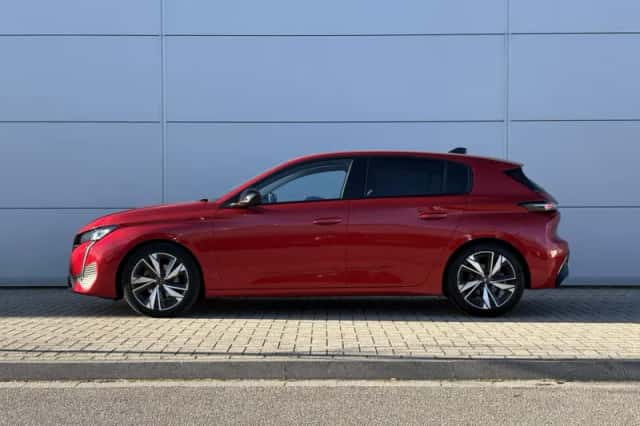 Peugeot 308 (2022) thumbnail 3