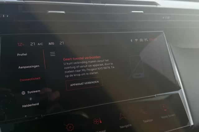 Peugeot 308 (2022) thumbnail 24