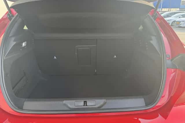Peugeot 308 (2022) thumbnail 27