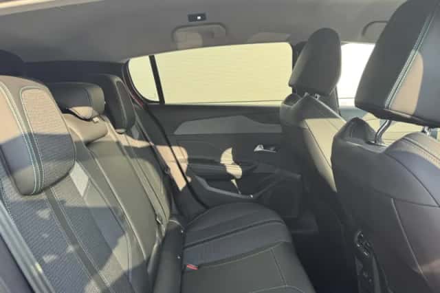 Peugeot 308 (2022) thumbnail 29