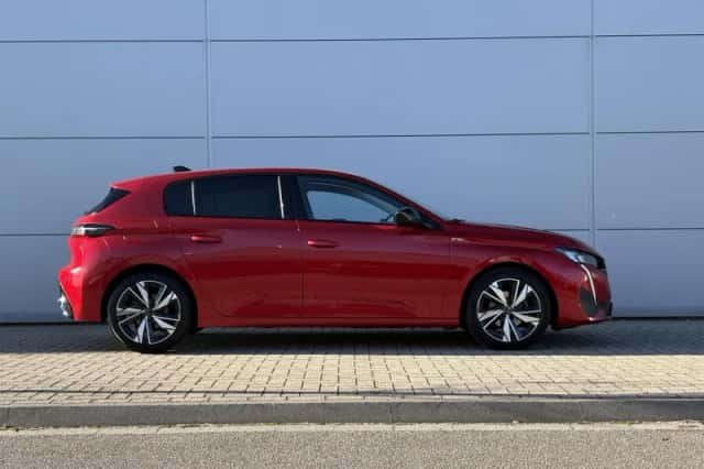 Peugeot 308 (2022) thumbnail 7