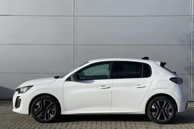 Peugeot 208 (2025) thumbnail 3
