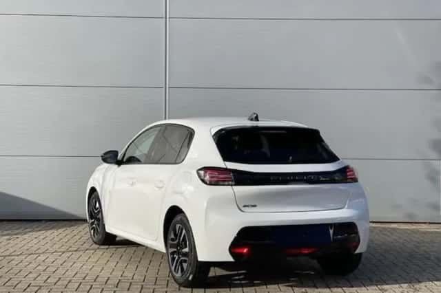 Peugeot 208 (2025) thumbnail 4