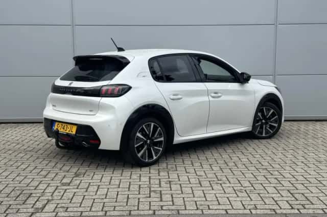 Peugeot 208 (2021) thumbnail 6