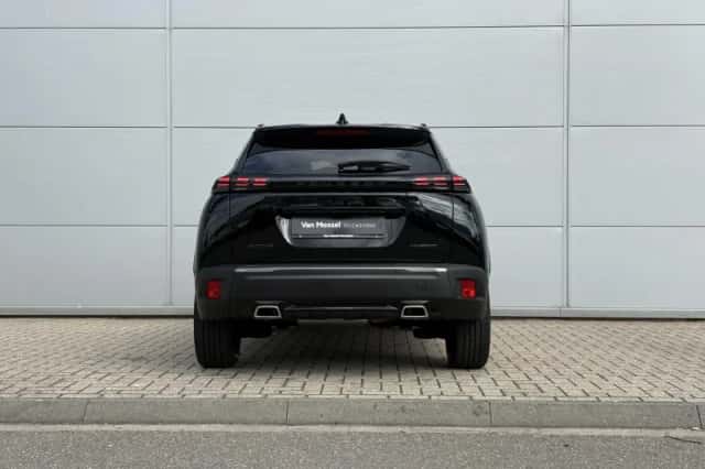Peugeot 2008 (2024) thumbnail 5