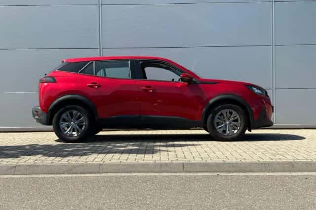 Peugeot 2008 (2021) thumbnail 7