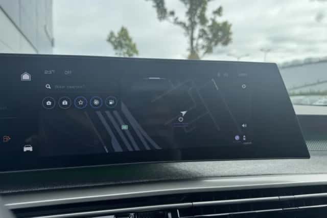 Peugeot 5008 (2025) thumbnail 9