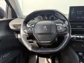 Peugeot 3008 (2021) thumbnail 11