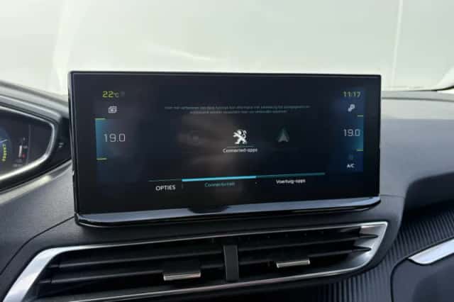 Peugeot 3008 (2021) thumbnail 15