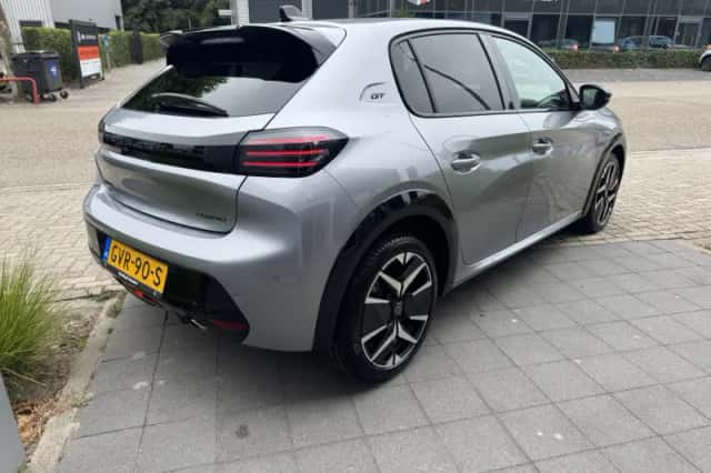 Peugeot 208 (2024) thumbnail 5