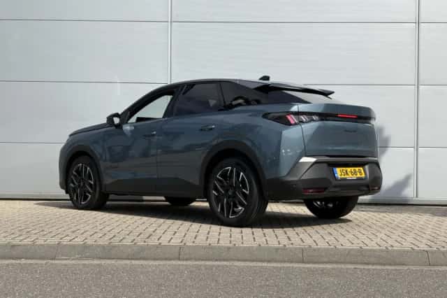 Peugeot 3008 (2025) thumbnail 4