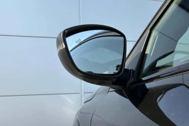 Peugeot 208 (2021) thumbnail 29