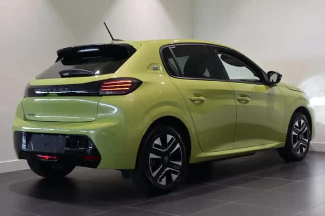 Peugeot e-208 (2024) thumbnail 3