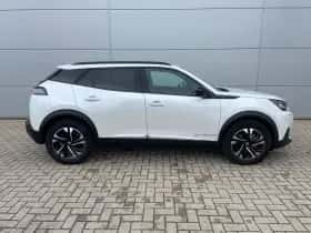 Peugeot e-2008 (2023) thumbnail 6