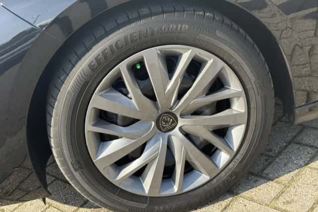 Peugeot 308 (2022) thumbnail 12
