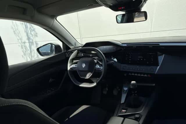 Peugeot 308 (2022) thumbnail 22