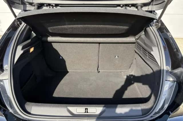 Peugeot 308 (2022) thumbnail 23