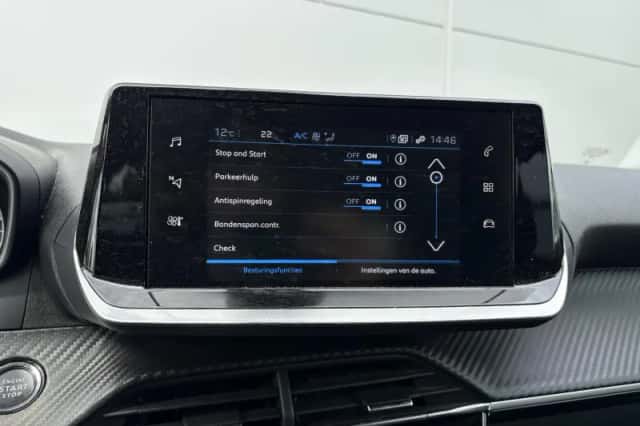 Peugeot 2008 (2021) thumbnail 11
