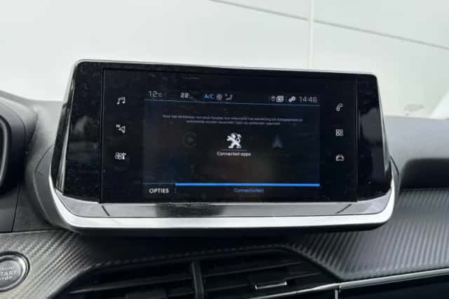 Peugeot 2008 (2021) thumbnail 12