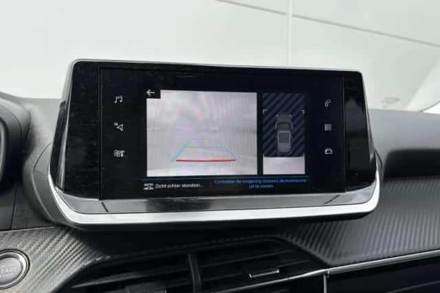 Peugeot 2008 (2021) thumbnail 23