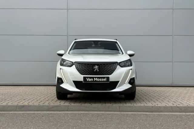 Peugeot 2008 (2021) thumbnail 9