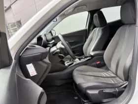 Peugeot 2008 (2021) thumbnail 10