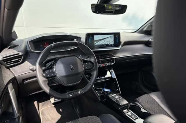 Peugeot e-208 (2023) thumbnail 21
