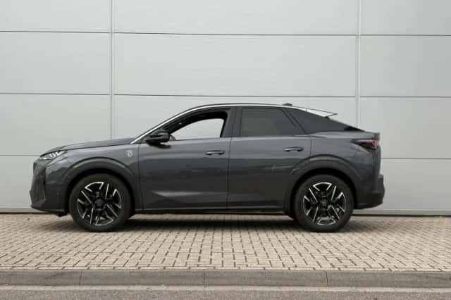 Peugeot 3008 (2025) thumbnail 2