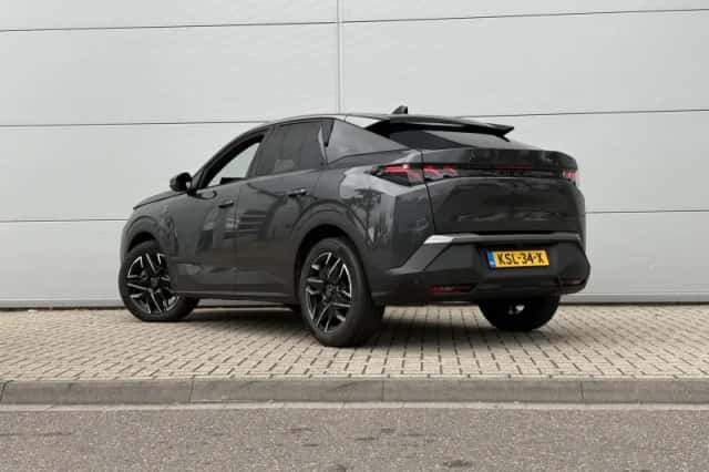 Peugeot 3008 (2025) thumbnail 3