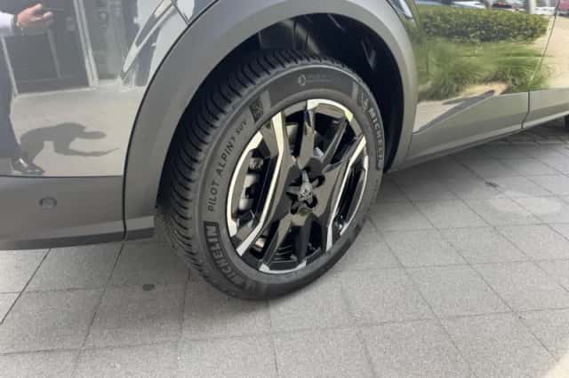 Peugeot 5008 (2026) thumbnail 14