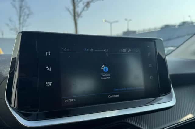 Peugeot 208 (2021) thumbnail 22