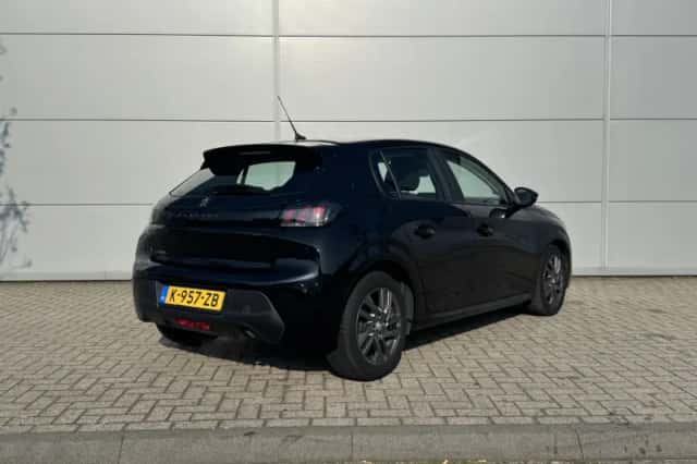 Peugeot 208 (2021) thumbnail 6