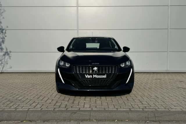 Peugeot 208 (2021) thumbnail 9