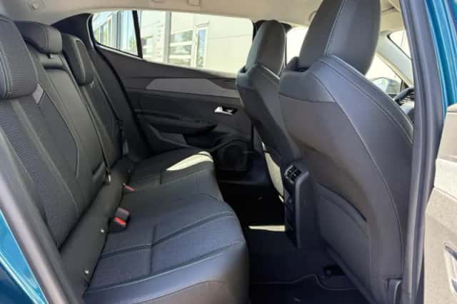 Peugeot 408 (2025) thumbnail 11